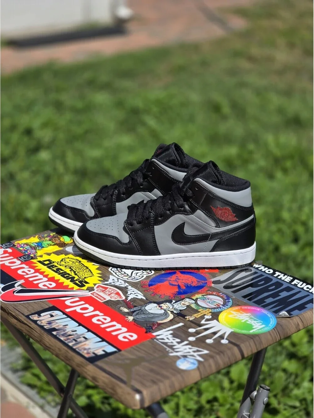 Size 8M - Jordan 1 Mid Shadow